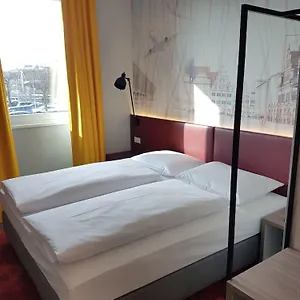 Campanile Leipzig Halle Airport Hotell